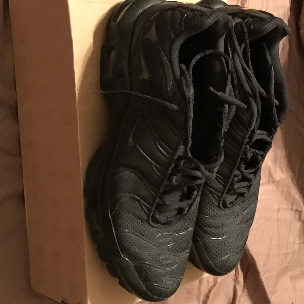 Air Max Plus All Black